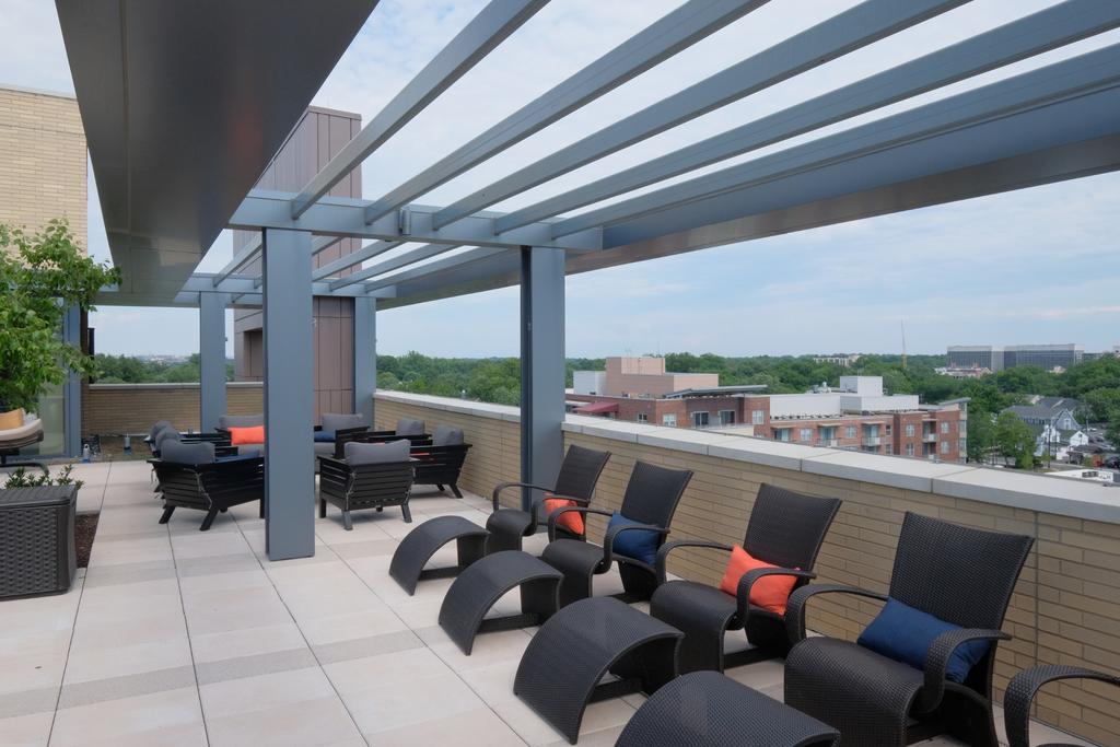 Global Luxury Suites In Downtown ベセスダ エクステリア 写真