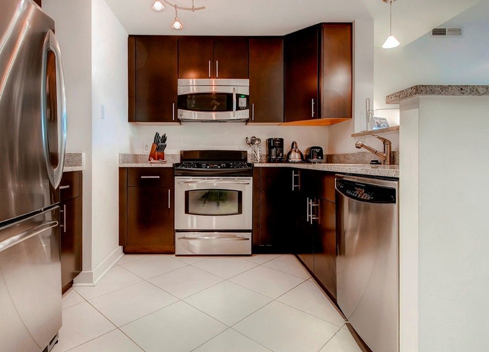 Global Luxury Suites In Downtown ベセスダ エクステリア 写真