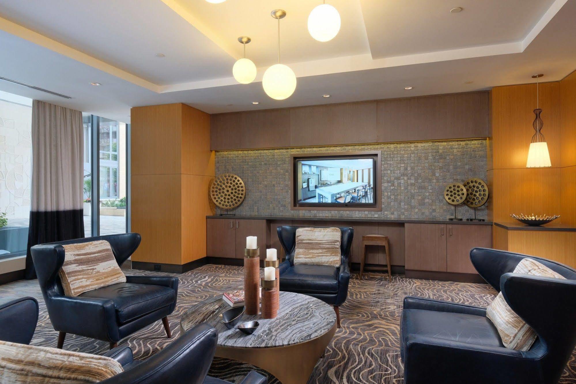 Global Luxury Suites In Downtown ベセスダ エクステリア 写真