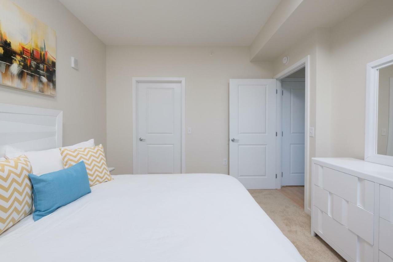 Global Luxury Suites In Downtown ベセスダ エクステリア 写真